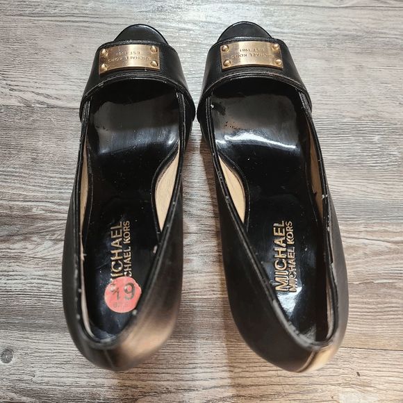 Michael Kors Peep Toe Pumps Size 6.5 - Picture 7 of 14